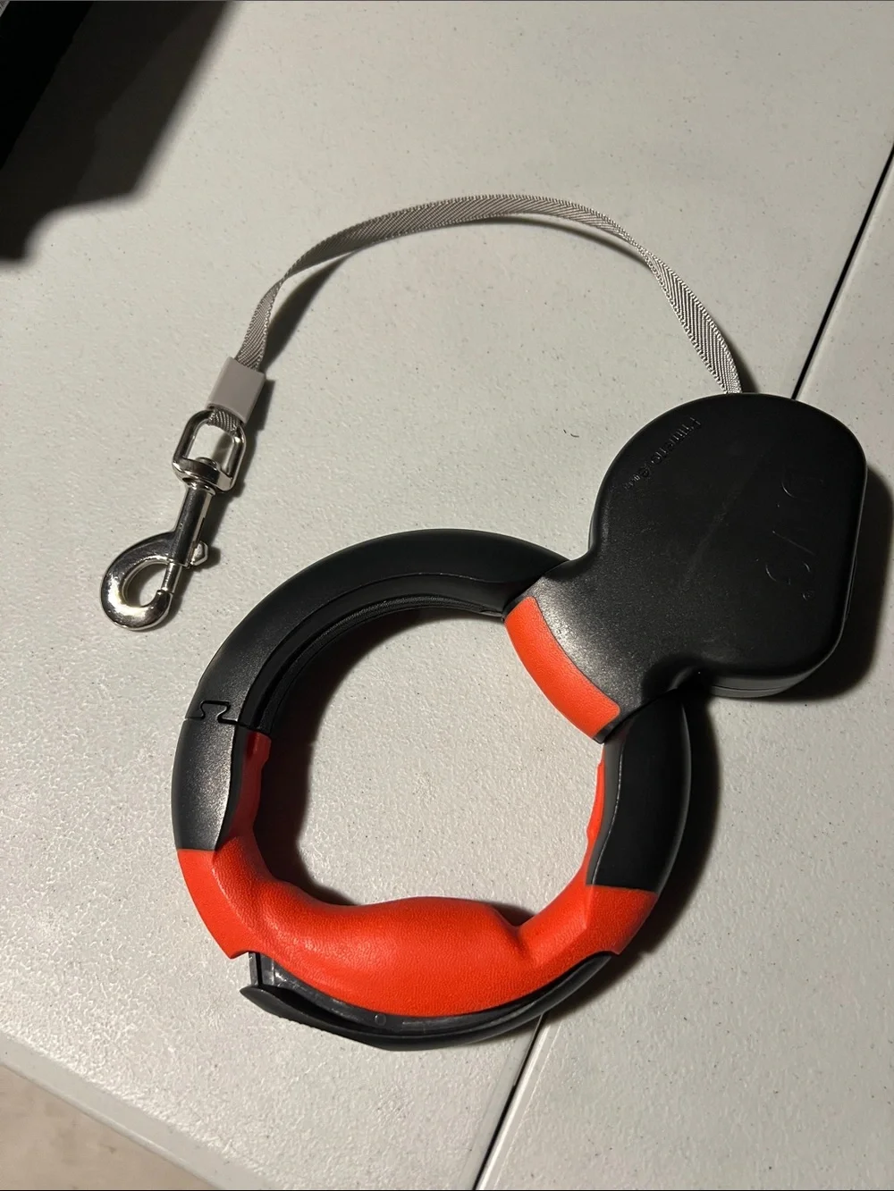 Retractable Dog Leash - Black & Orange